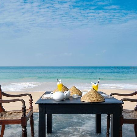 Blue Parrot Beach Villa Ambalangoda  Kültér fotó