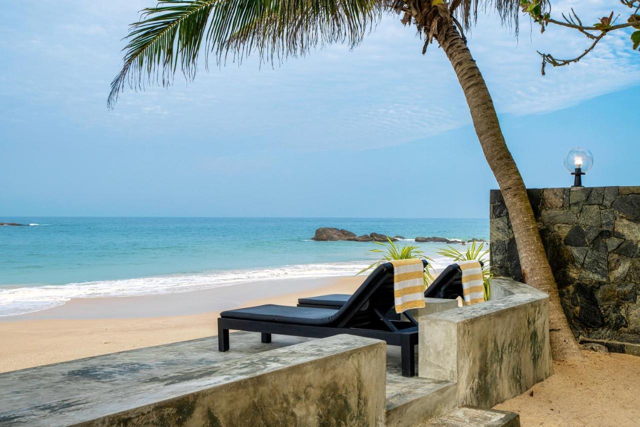 Blue Parrot Beach Villa Ambalangoda  Kültér fotó