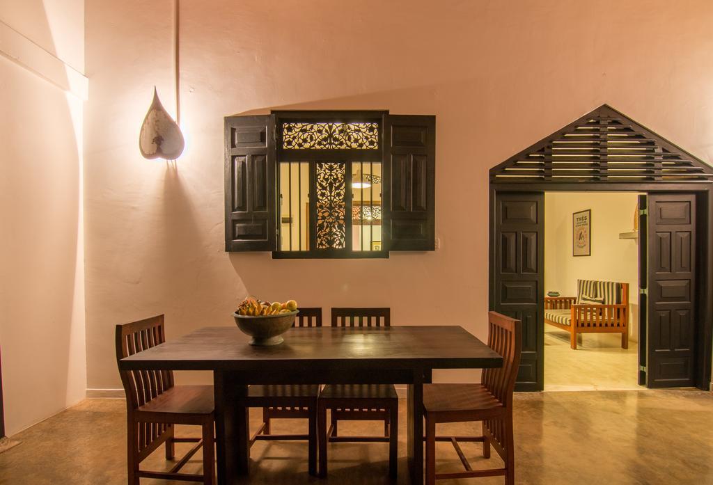 Blue Parrot Beach Villa Ambalangoda  Kültér fotó
