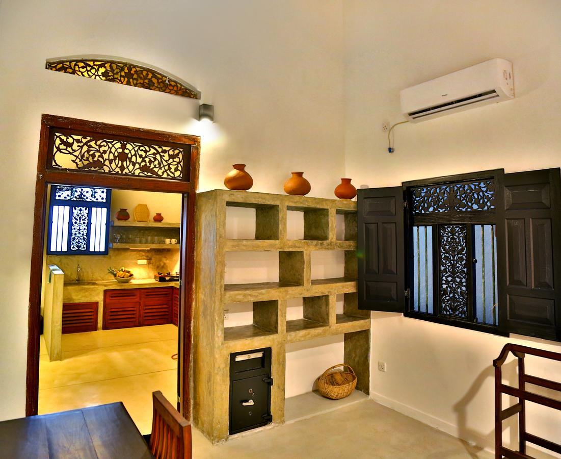 Blue Parrot Beach Villa Ambalangoda  Kültér fotó
