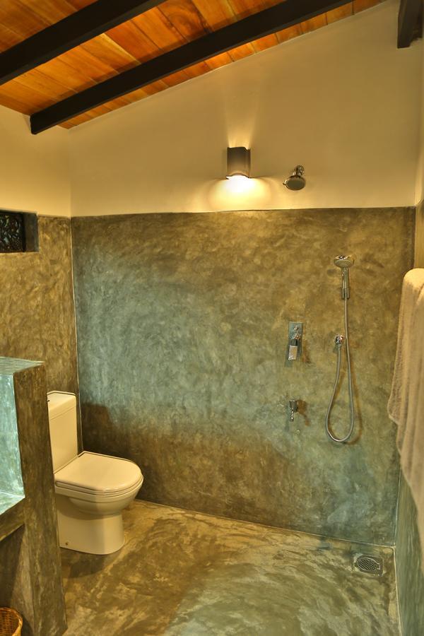 Blue Parrot Beach Villa Ambalangoda  Kültér fotó